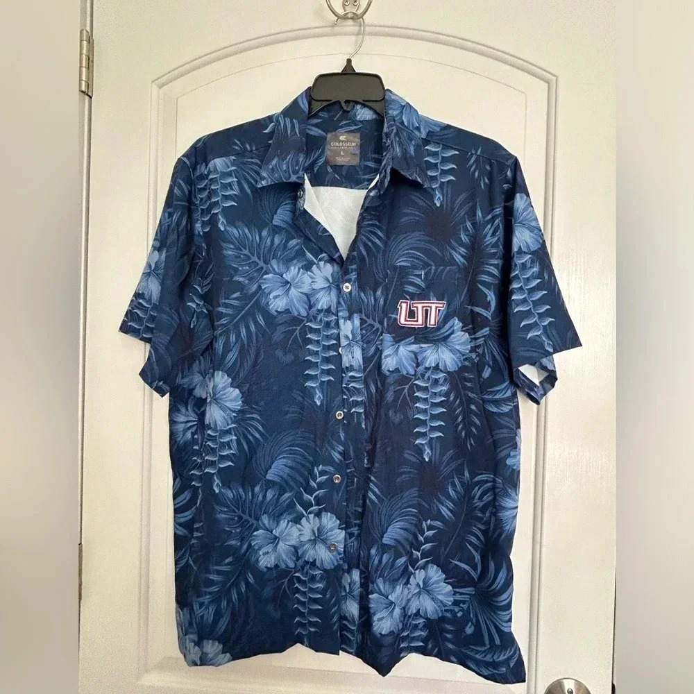 Utah Tech Colosseum Men's Button Up Hawaiian Shirt Navy size Large